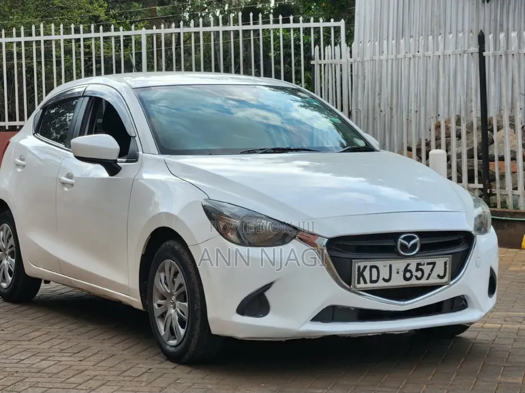 Mazda Demio 2016 White