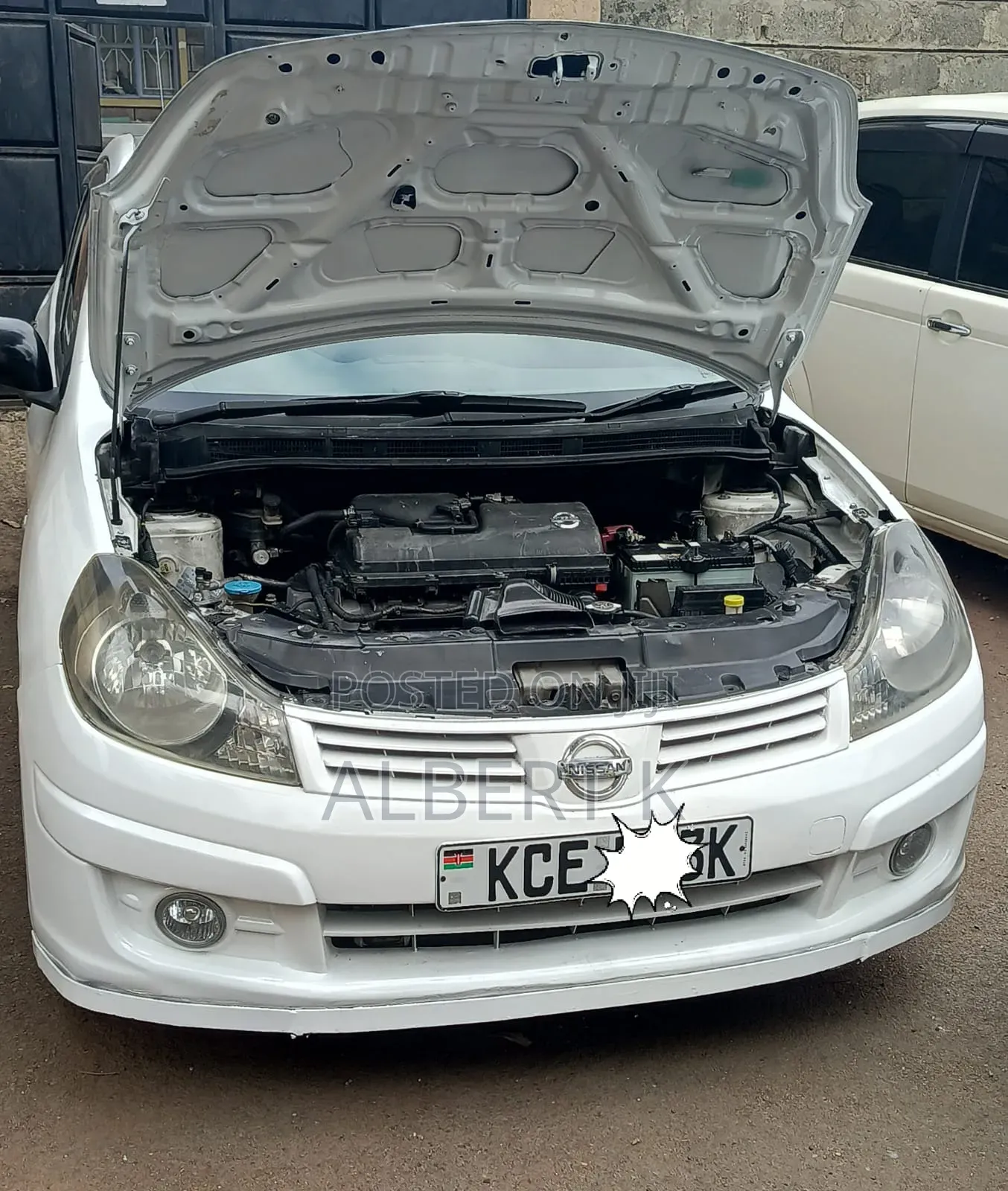Nissan Advan 2008 White