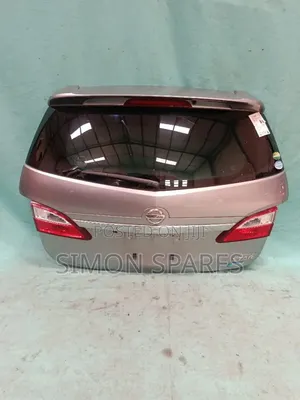 Tail Gate/Boot Nissan Lafesta Highway Star 2012