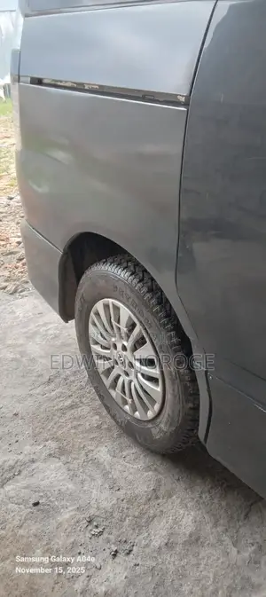 Toyota TownAce 2004 Black