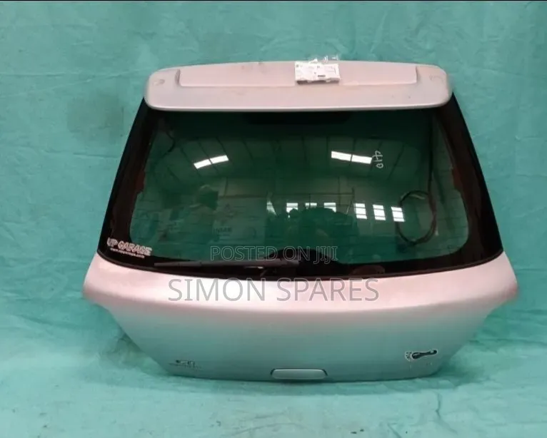 Tail GATE/boot SUBARU IMPREZA GG2 2005