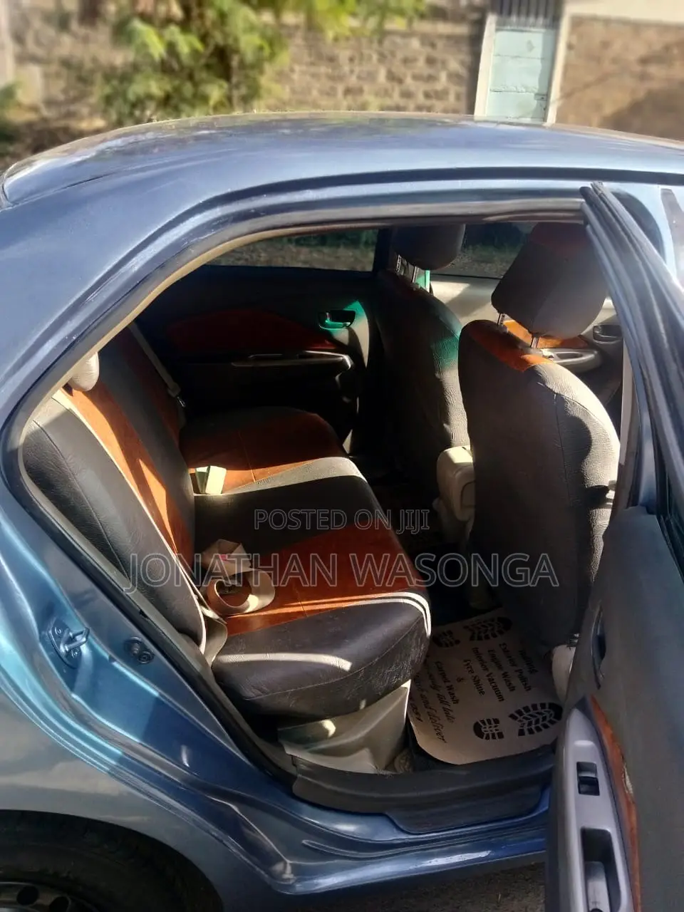 Toyota Belta 2010 Blue