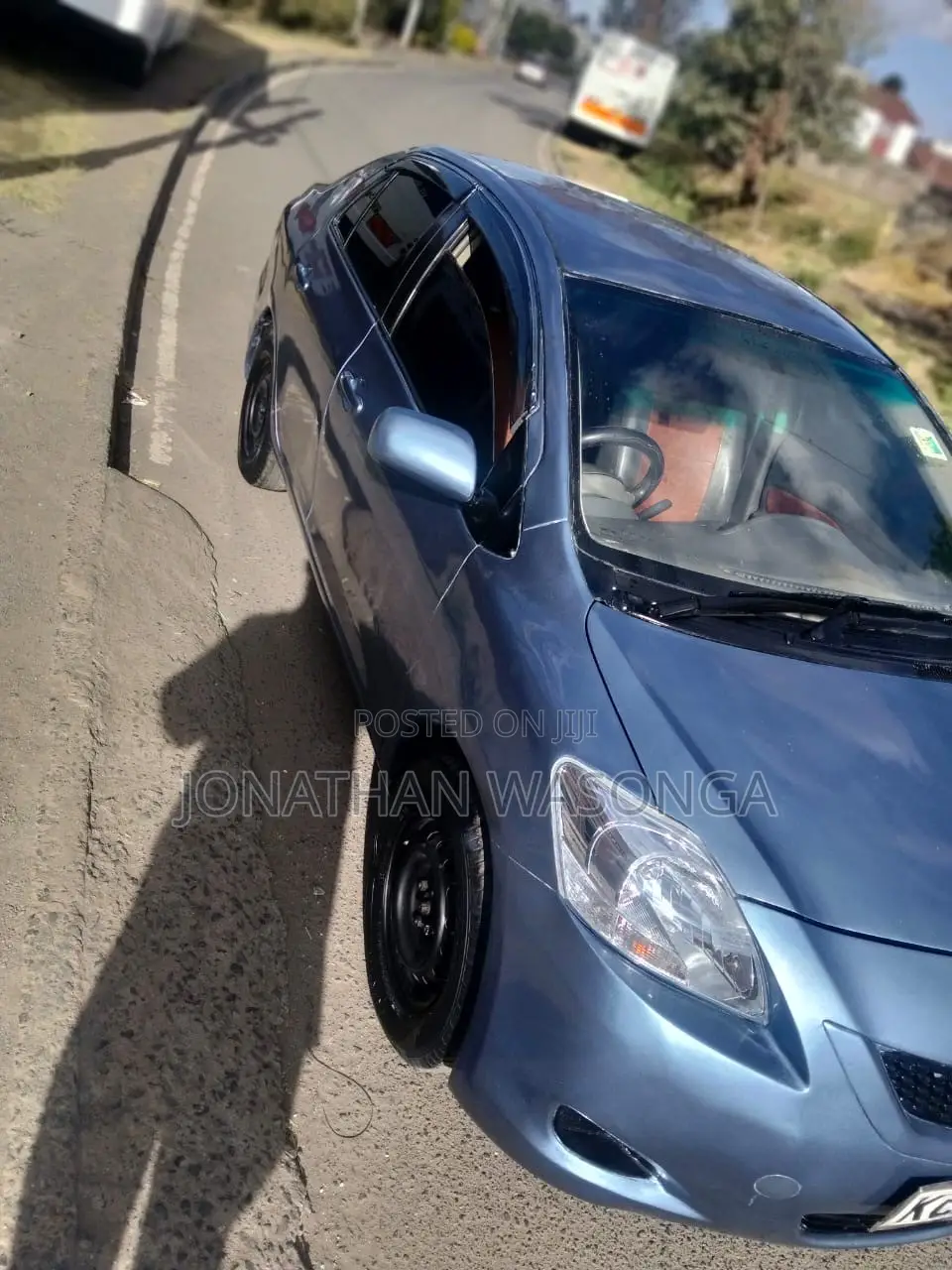 Toyota Belta 2010 Blue