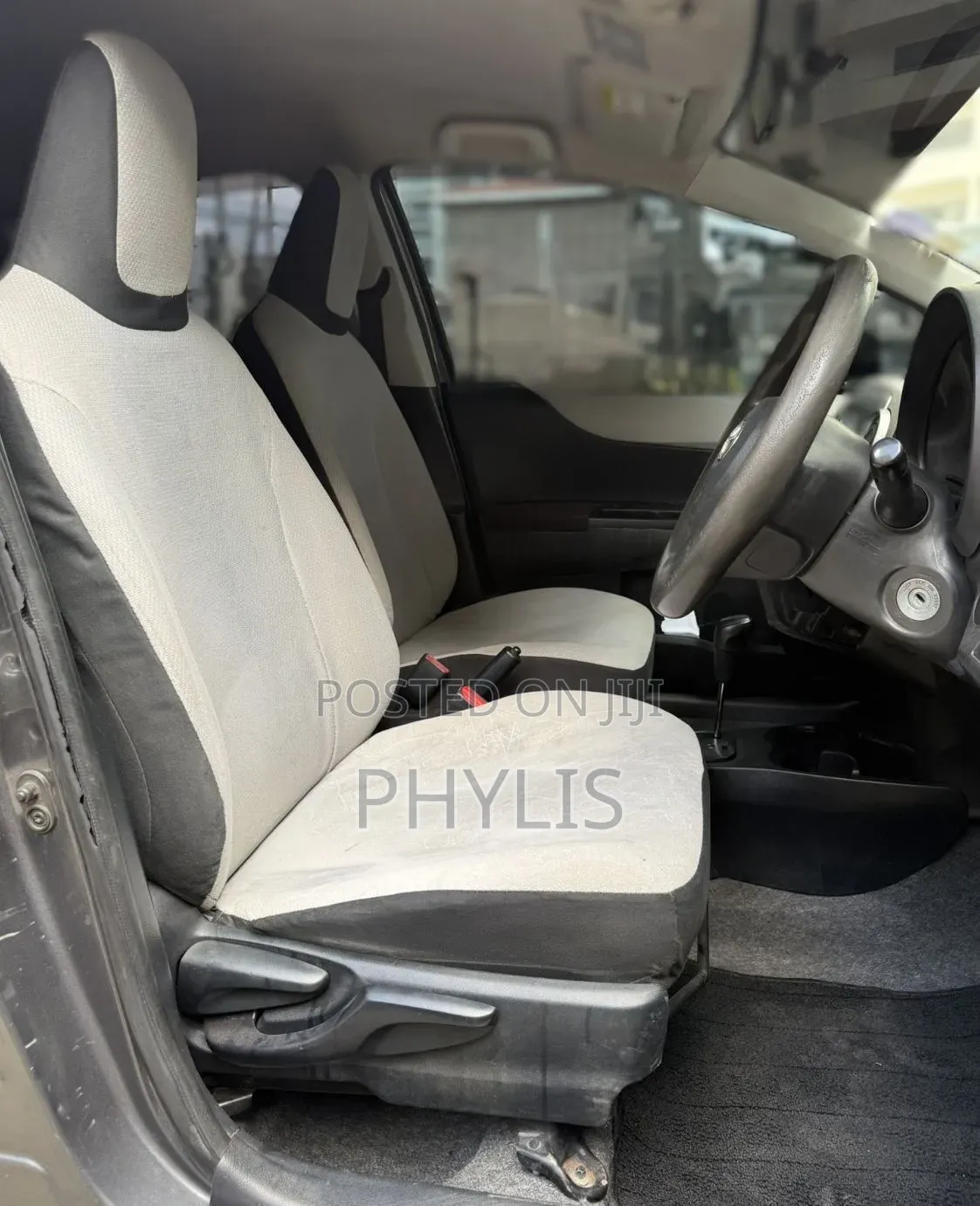 Toyota Vitz 2013 Gray