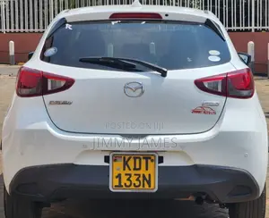Mazda Demio 2018 White
