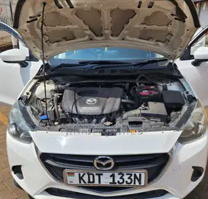 Mazda Demio 2018 White