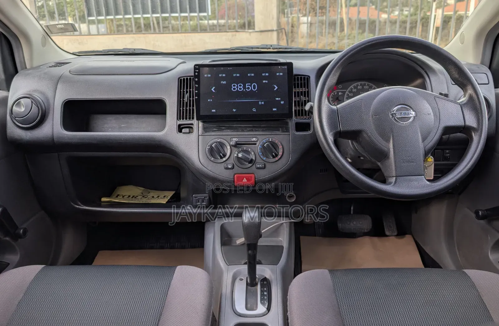 Nissan Advan 2014 White