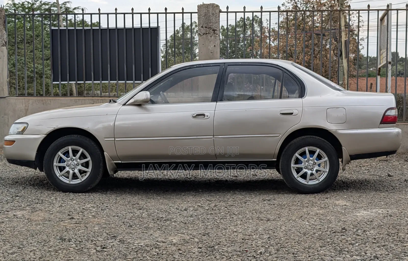 Toyota Corolla Sedan 1994 Gold