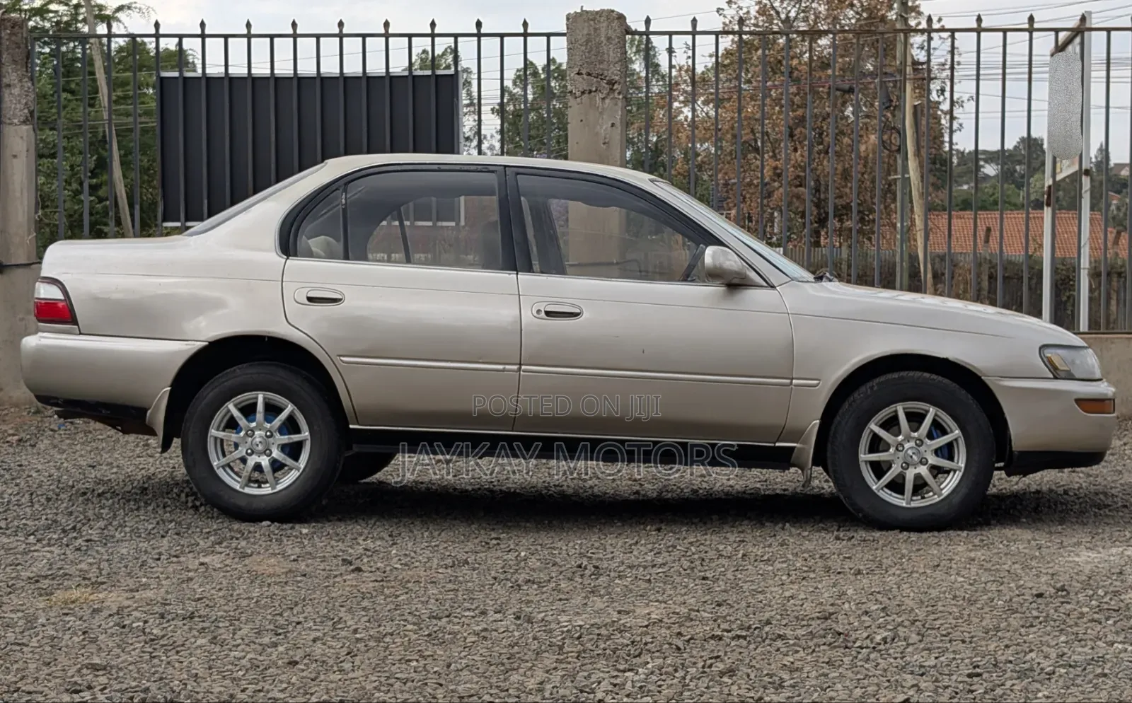 Toyota Corolla Sedan 1994 Gold