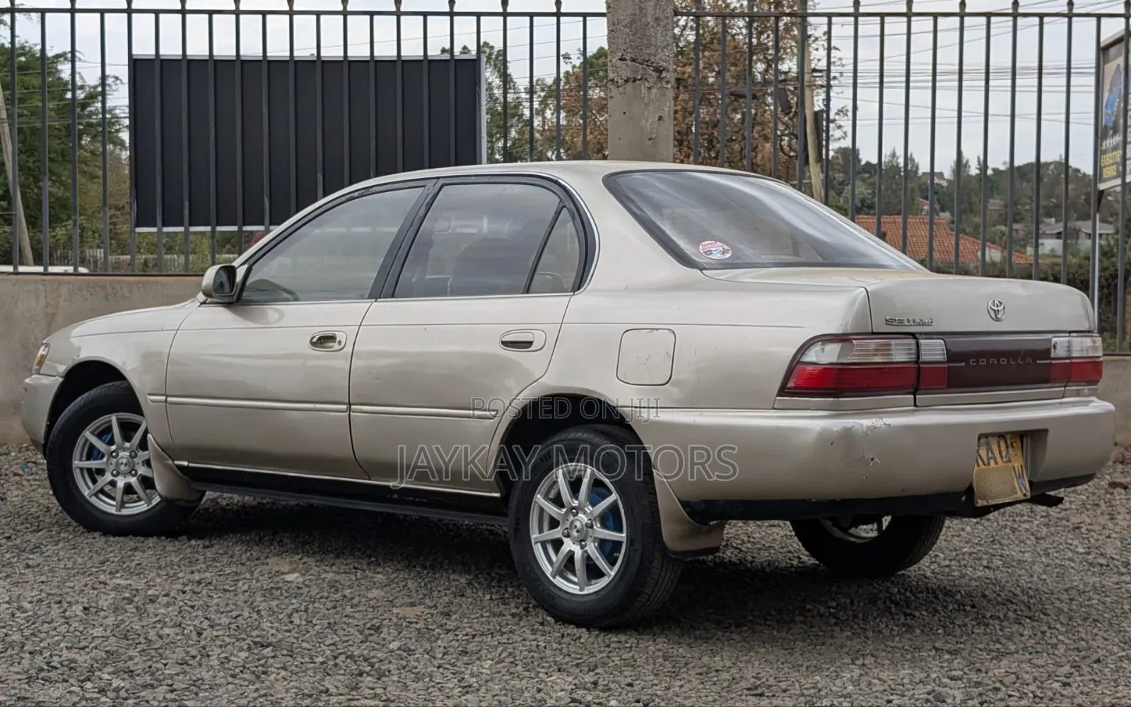 Toyota Corolla Sedan 1994 Gold