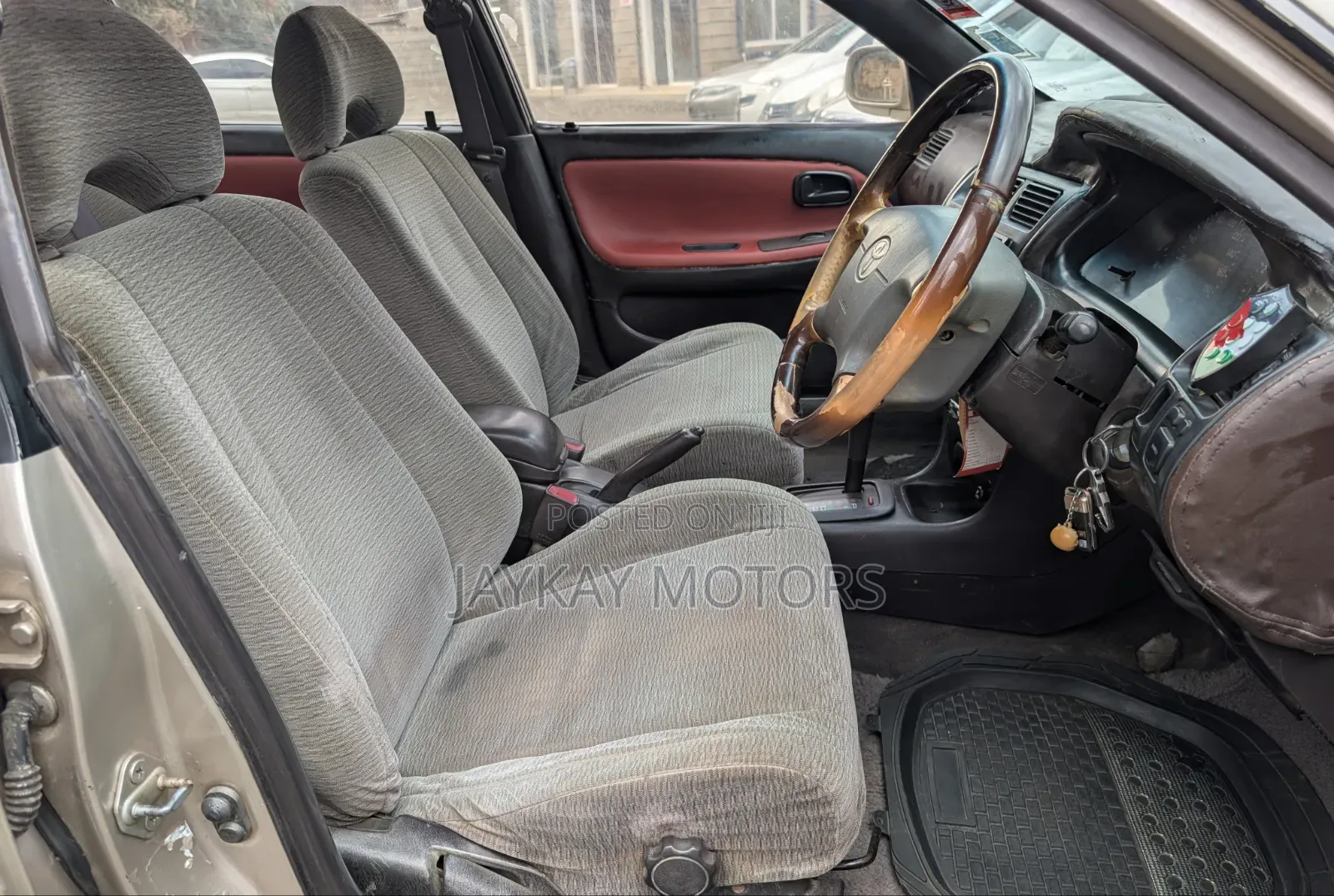 Toyota Corolla Sedan 1994 Gold