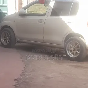 Toyota Avanza 2012 Beige