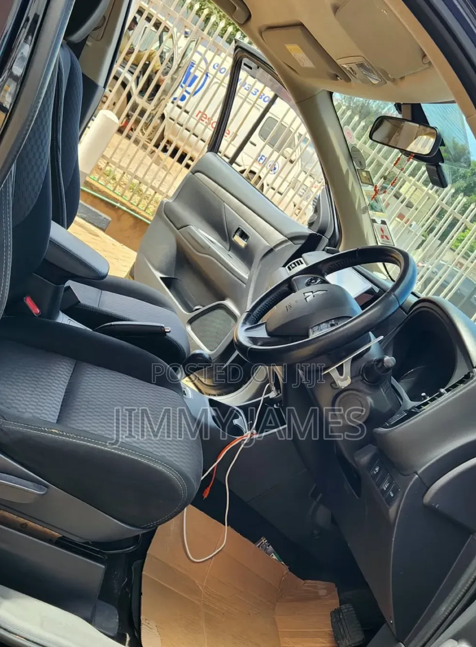 Mitsubishi Outlander 2015 Black