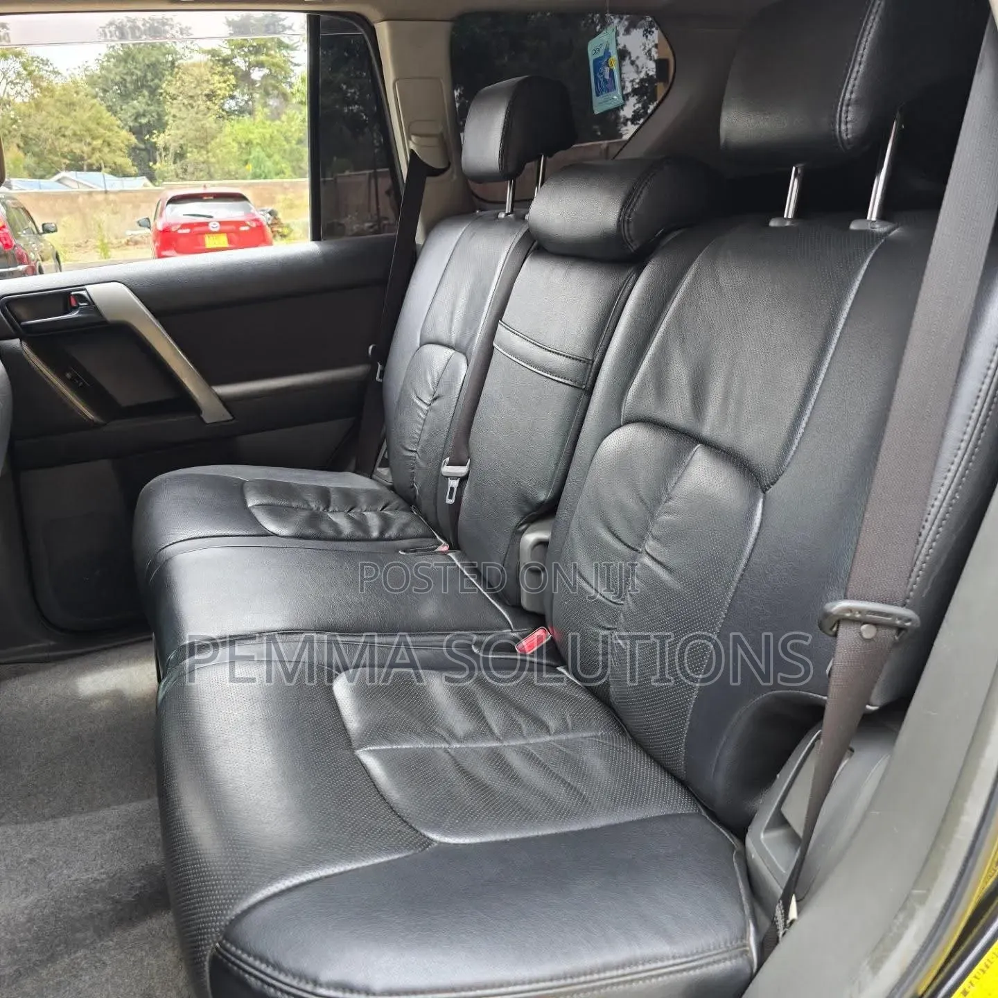 Toyota Land Cruiser Prado 2013 Black