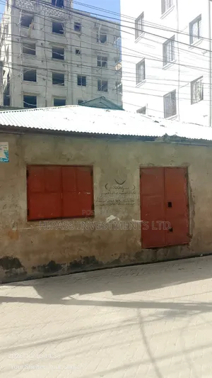 10bdrm House in Majengo for sale