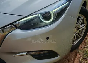 Mazda Axela 2017 Gray