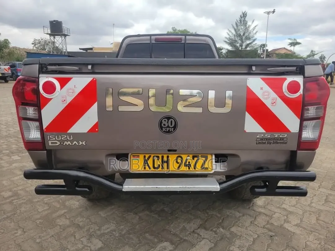 Isuzu D-MAX 2016 Gold