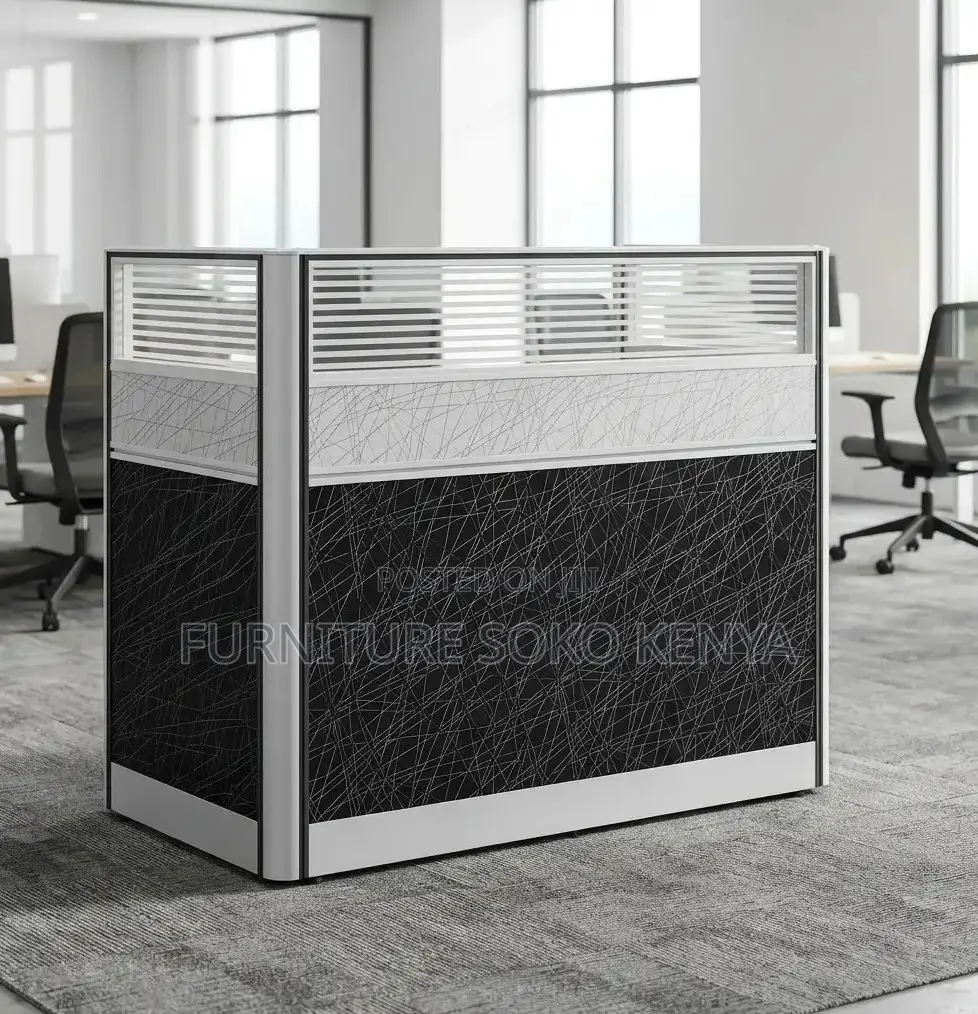 Office Workstation : Single-Seater Office Cubicle