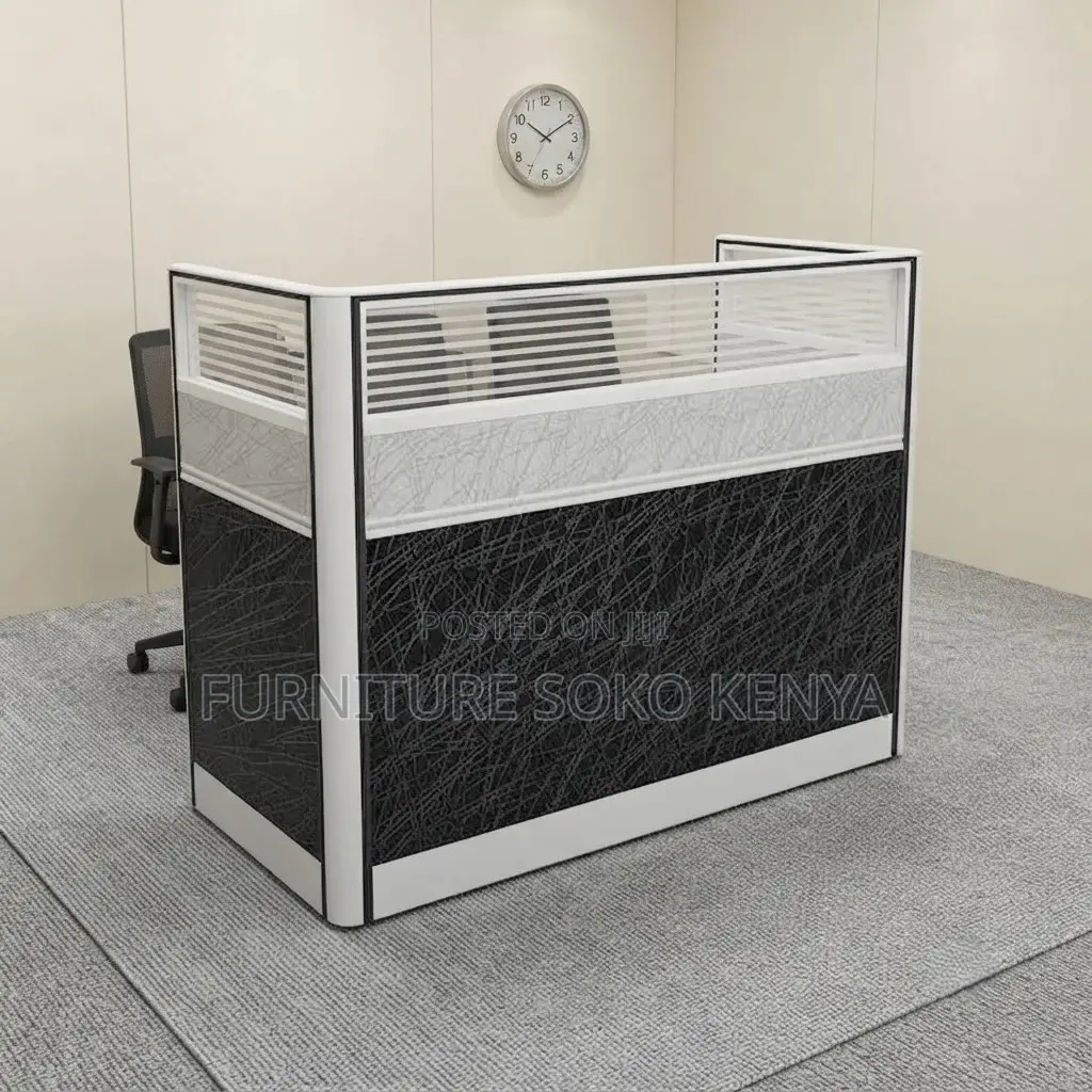Office Workstation : Single-Seater Office Cubicle