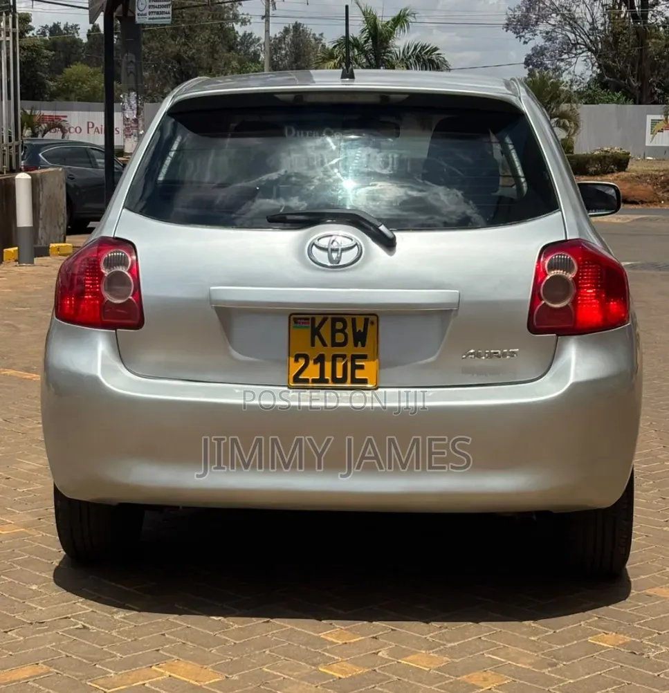 Toyota Auris 2006 Silver