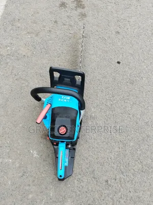 Fixtec 18" 58CC Gasoline Chainsaw, 2 Stroke
