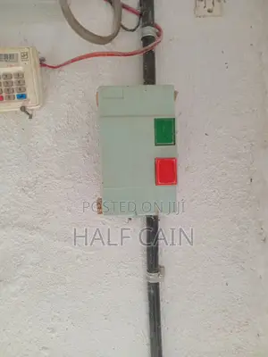 Maize Mills(mthokoi and Grade One Flour) With a 7.5hp Motor &Switch