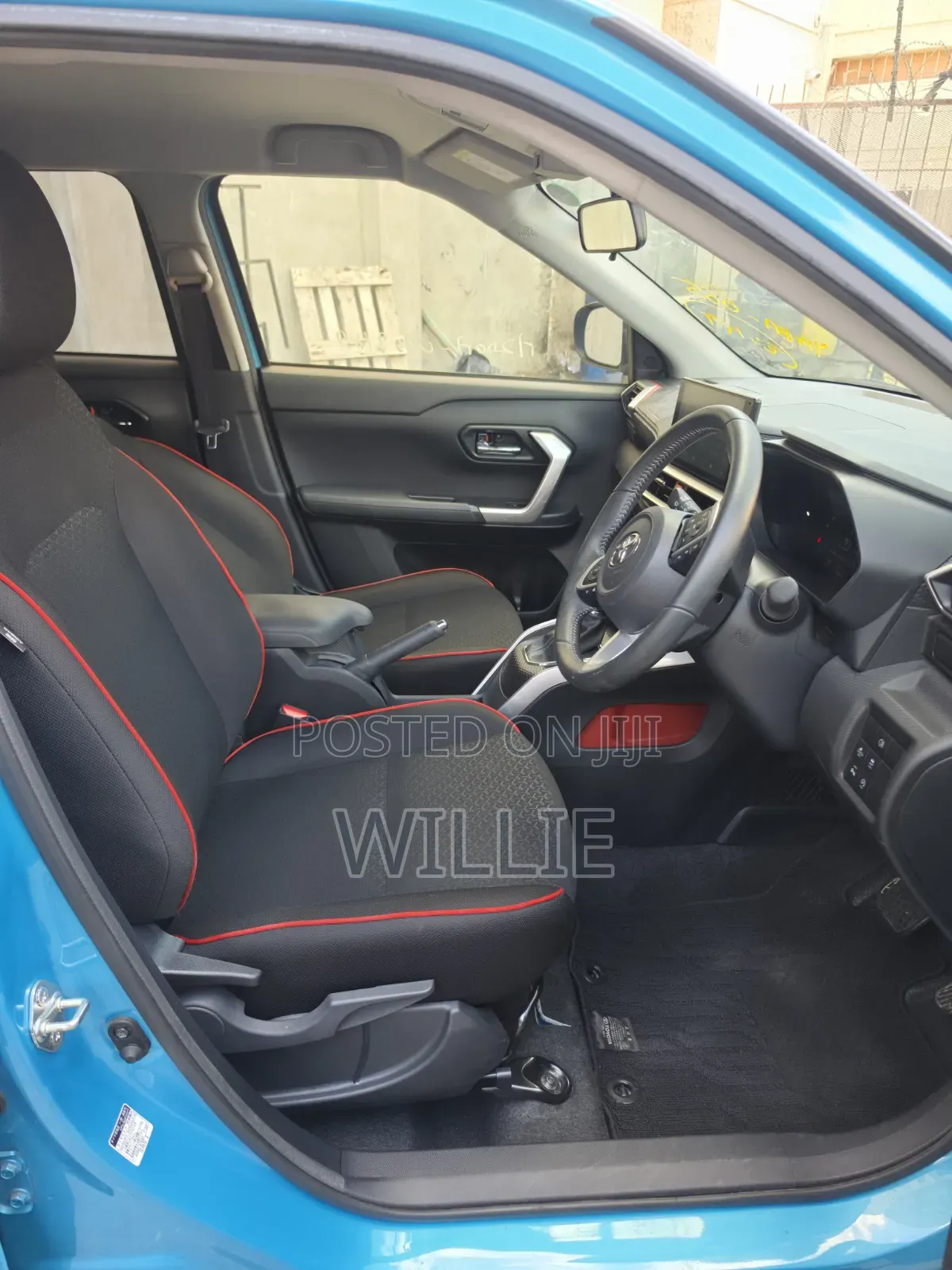 Toyota Raize 2020 Blue
