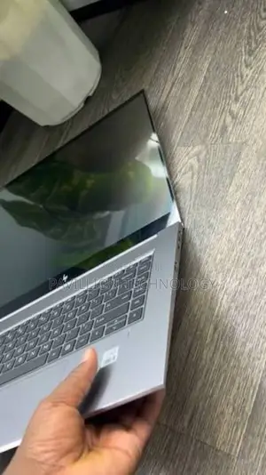 Laptop HP ZBook Studio G5 16GB Intel Core i7 SSD 512GB