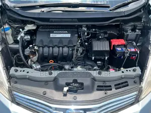 Honda Fit Shuttle 1.3 Hybrid 2WD 2012 Blue