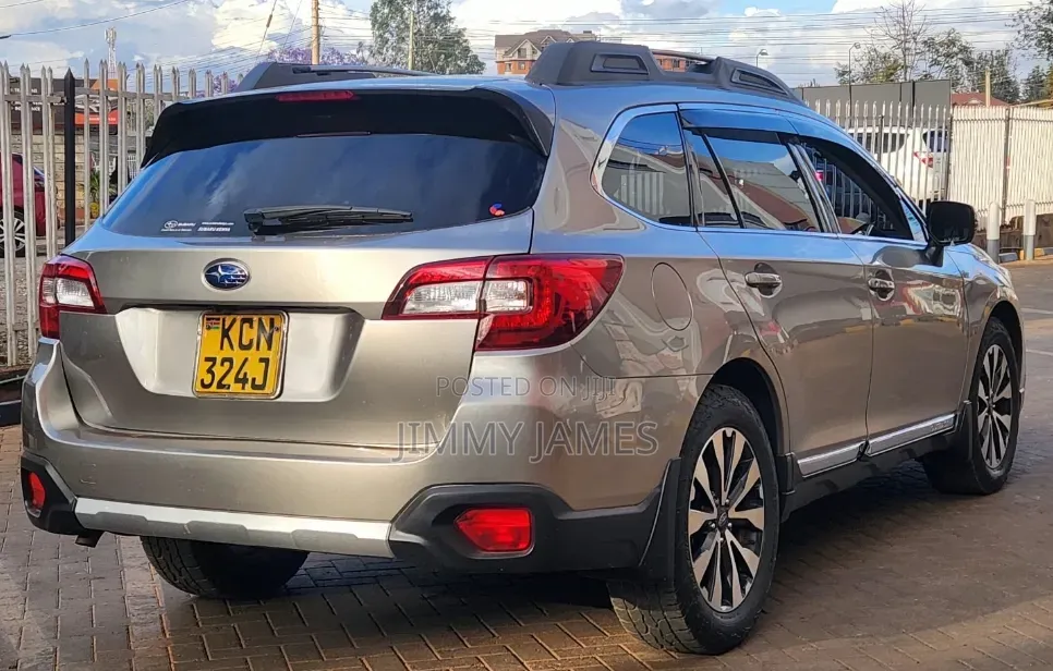 Subaru Outback 2015 Beige