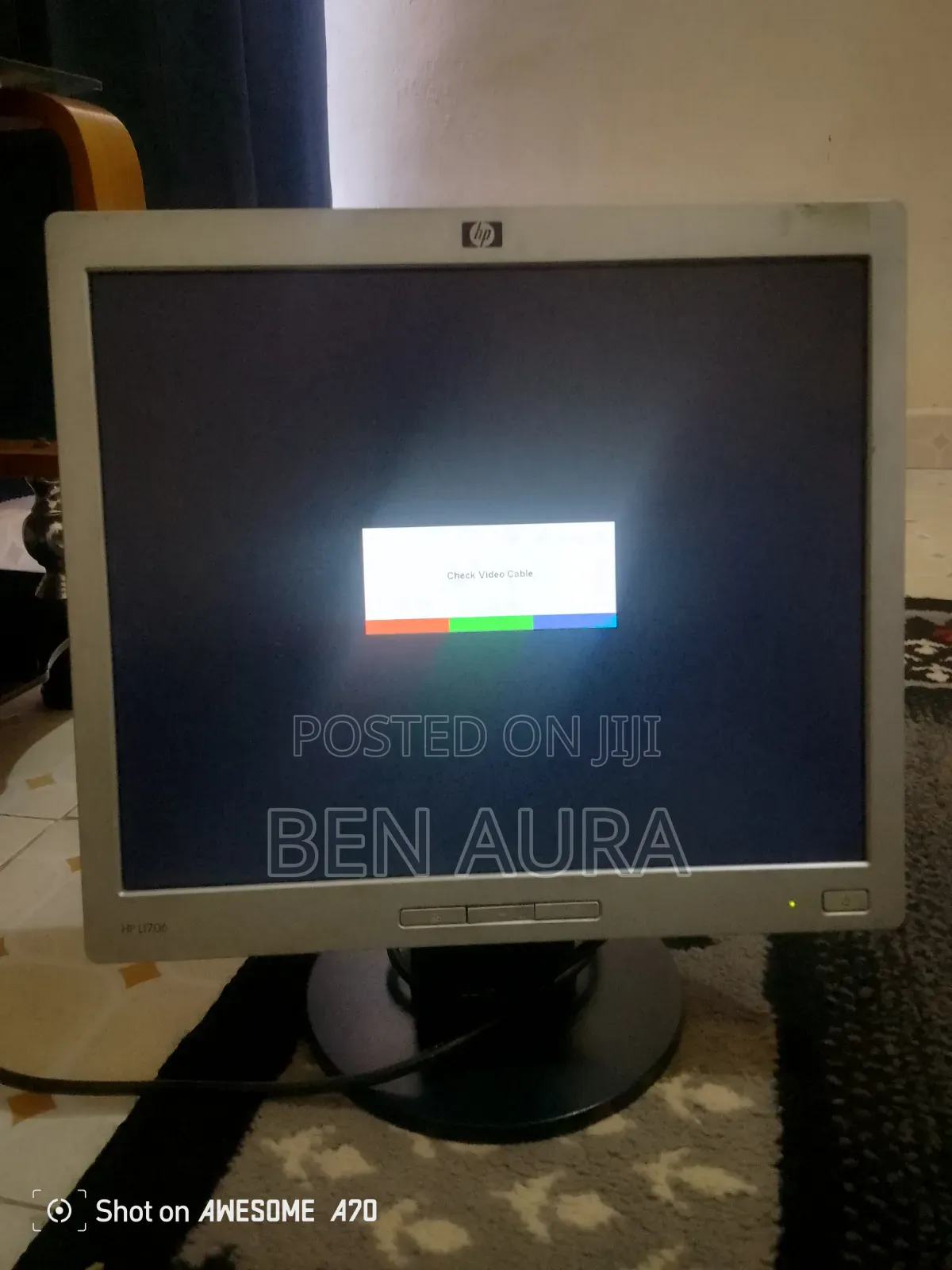 HP 19 Inches Computer Monitor