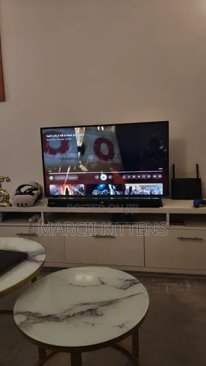 Glaze 43 Inch TV