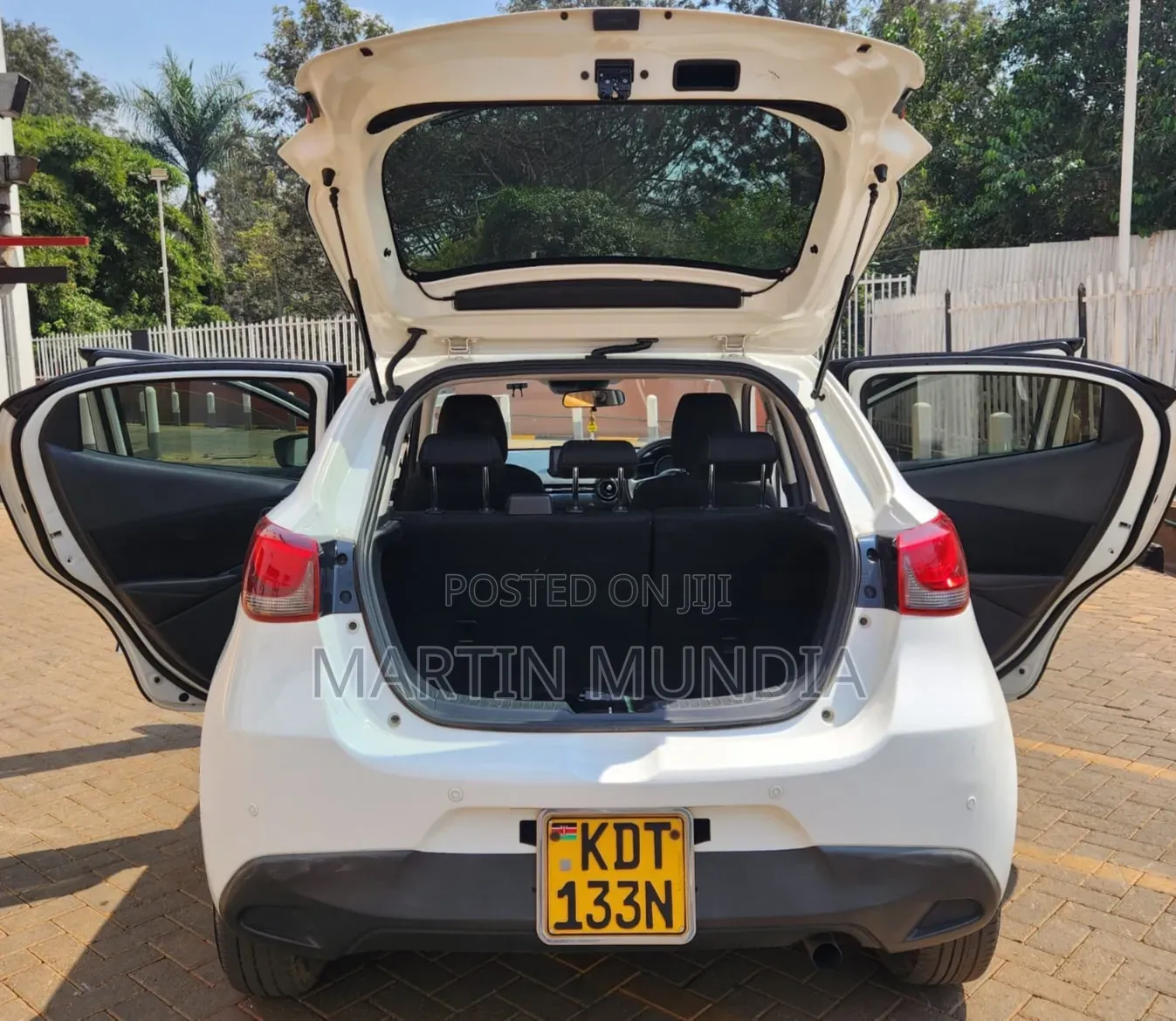 Mazda Demio 2018 White