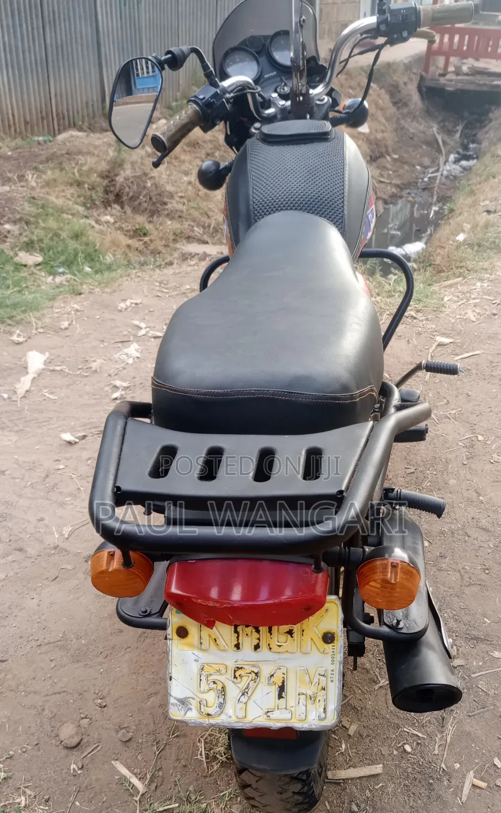 Bajaj Boxer 125 2024 Red