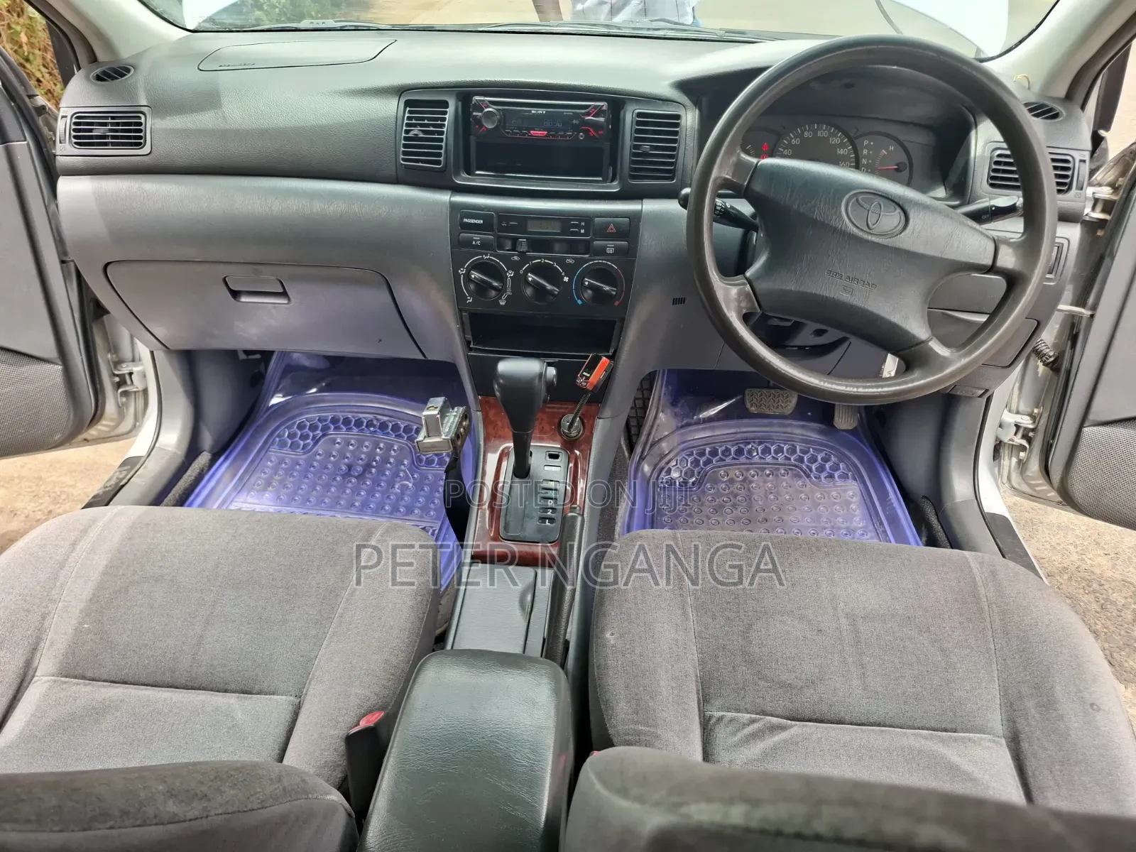Toyota Corolla 2004 Silver