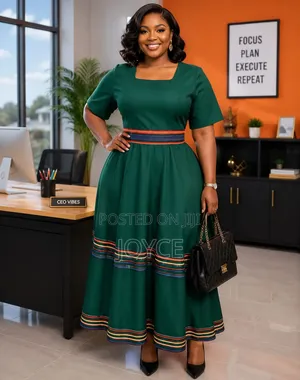 Elegant Khaki Maxi Dress