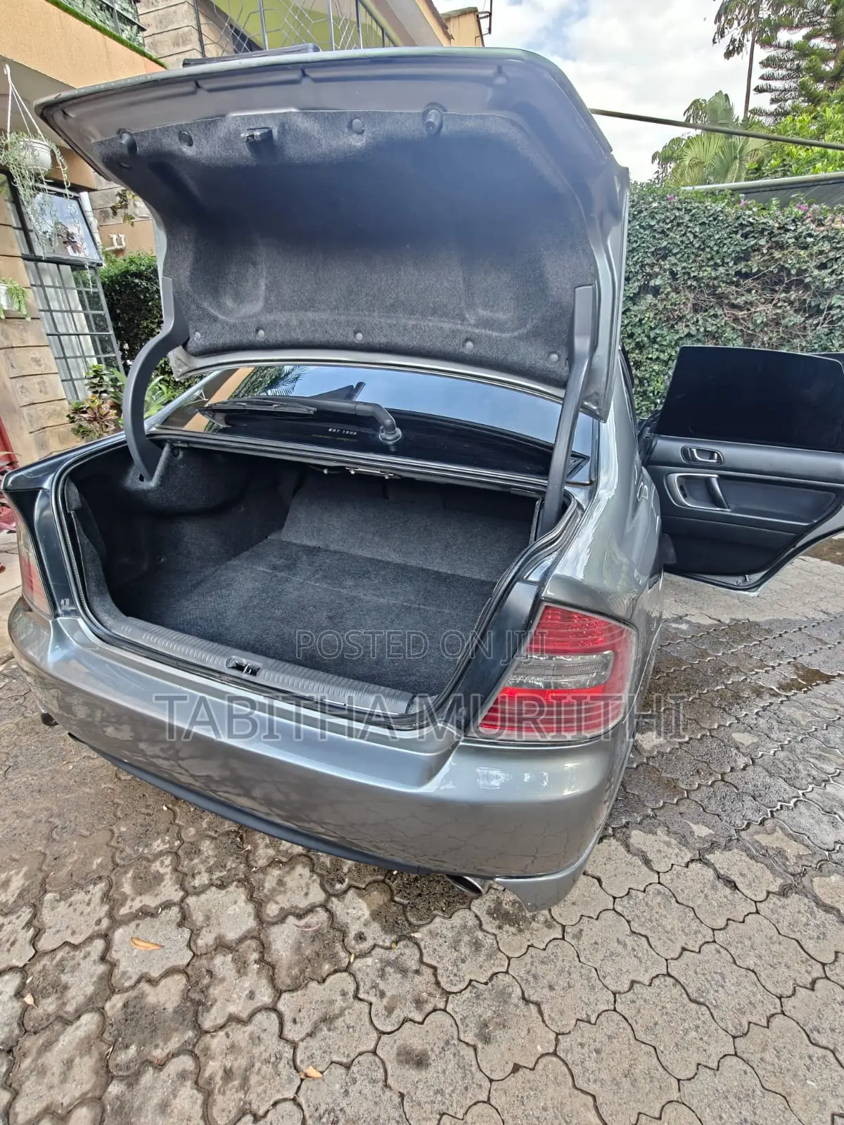 Subaru Legacy 2005 Gray