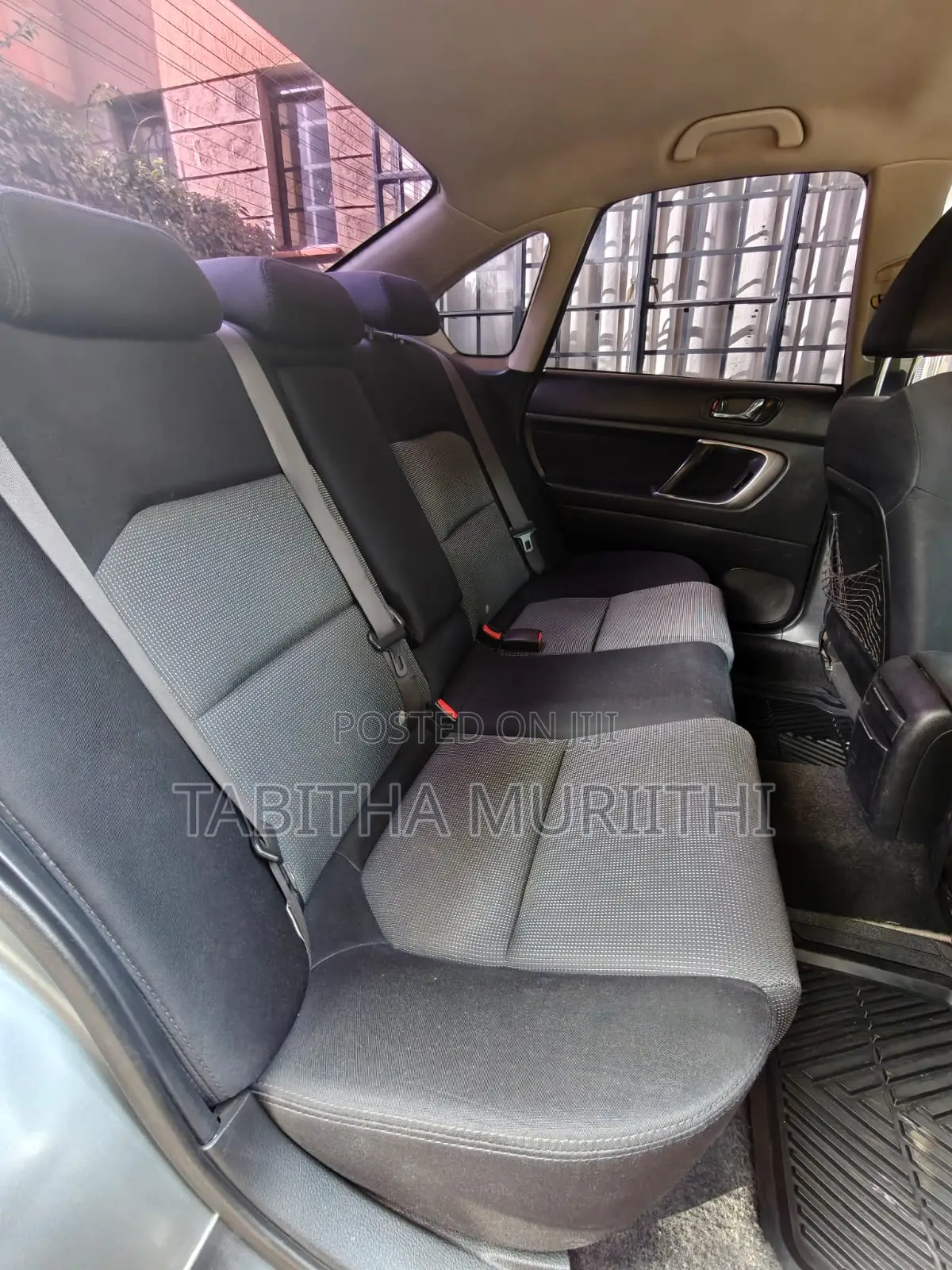 Subaru Legacy 2005 Gray