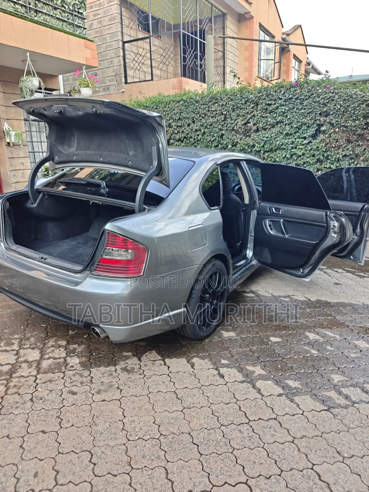 Subaru Legacy 2005 Gray
