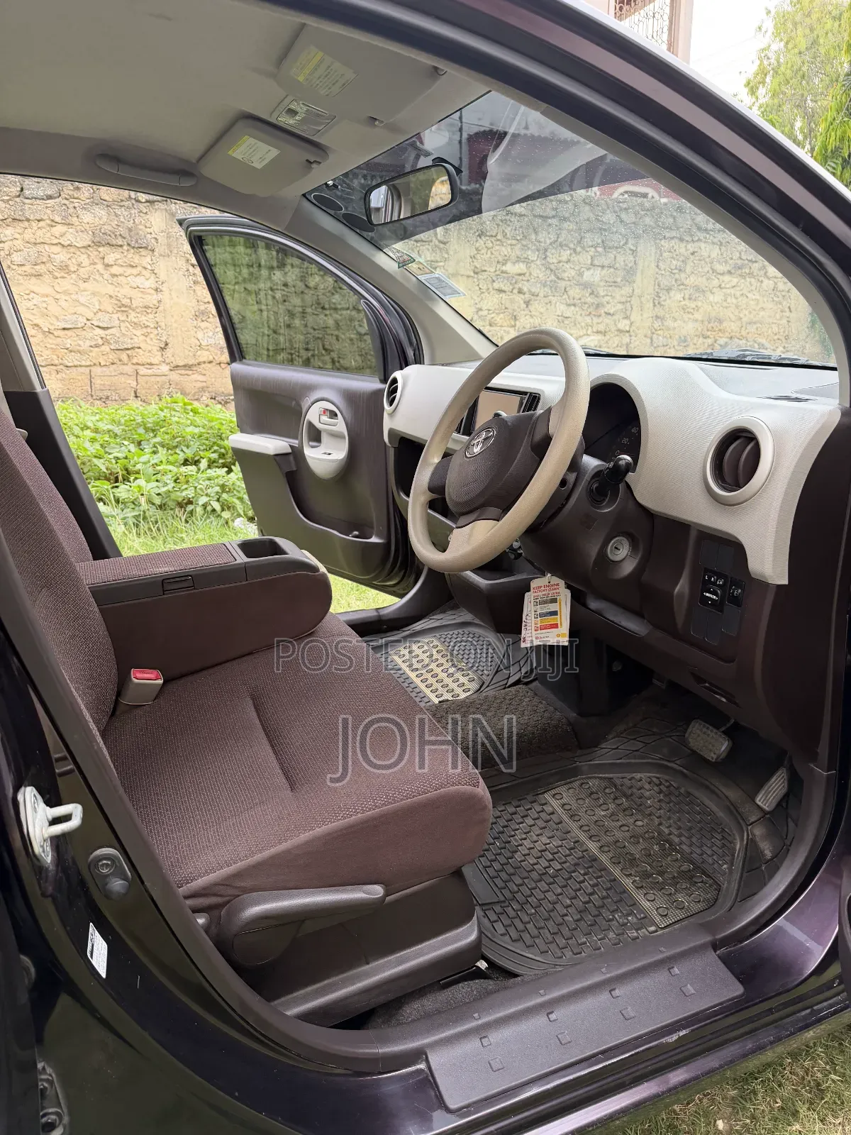 Toyota Passo 2013 Brown