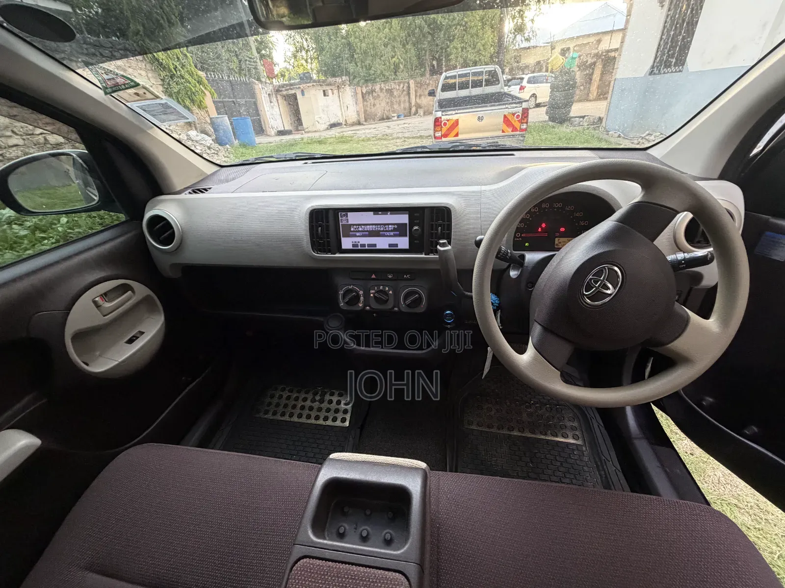 Toyota Passo 2013 Brown