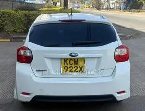 Subaru Impreza 2012 Off white
