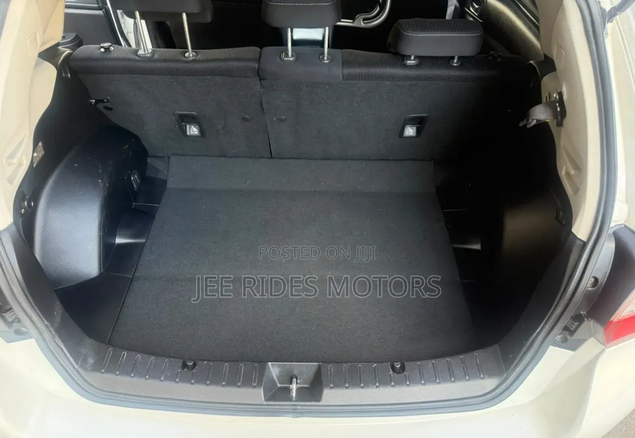 Subaru Impreza 2012 Off white