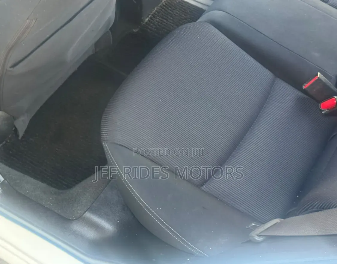Subaru Impreza 2012 Off white