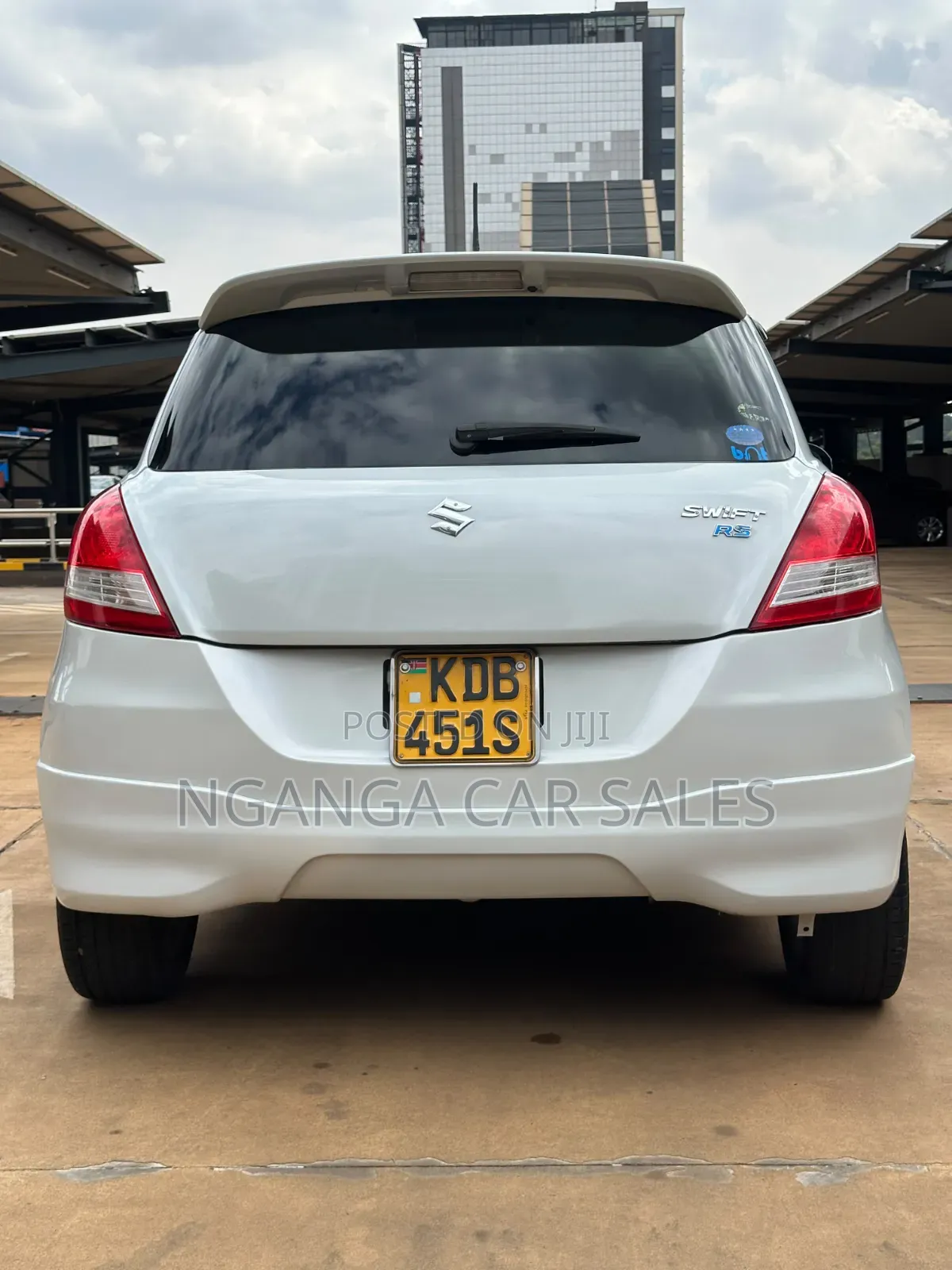 Suzuki Swift 2014 White