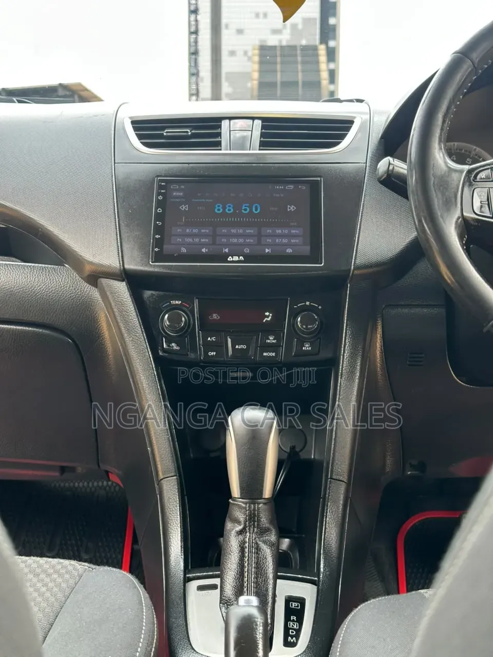 Suzuki Swift 2014 White
