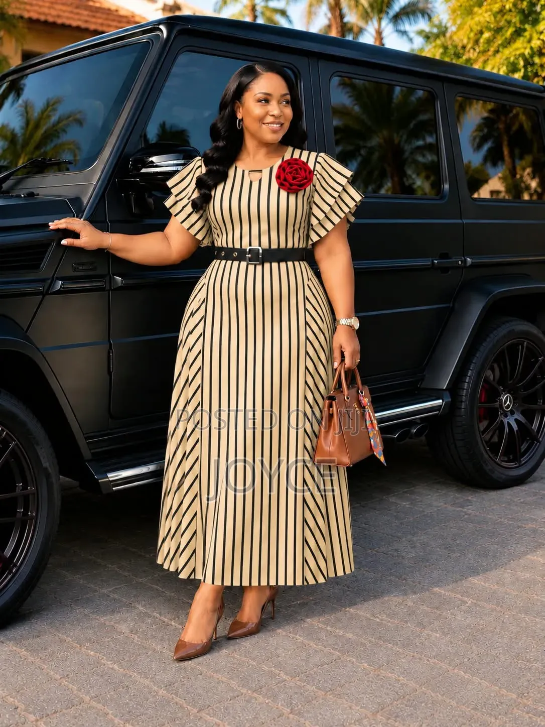 Stripped Long Dress With a Belt