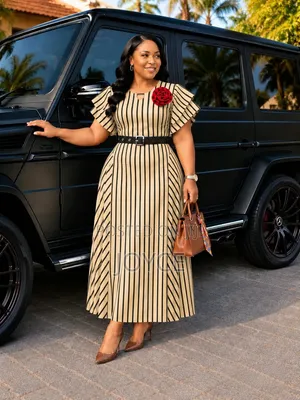 Stripped Long Dress With a Belt