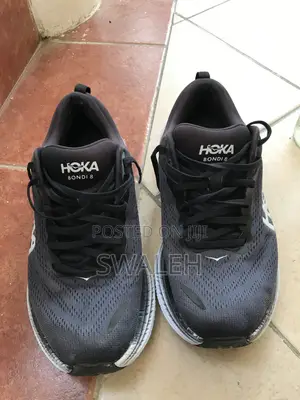 Hoka Bondi 8