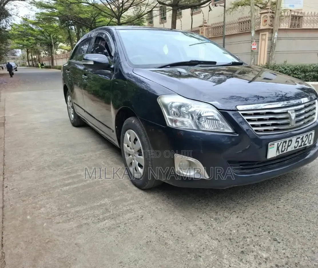 Toyota Premio 2011 Black